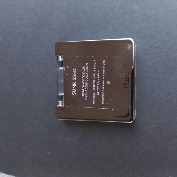 MAËLLE BEAUTYDawn to Dusk Eyeshadow Collection Single in Sunkissed  NEW - Picture 2 of 2